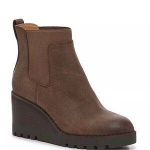 Crown Vintage Marlene Wedge Chelsea Boots